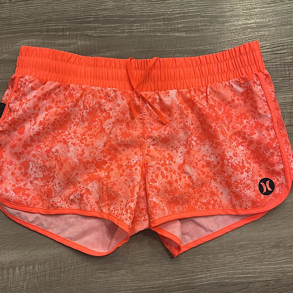 Women’s surf shorts by Hurley featuring a collab with Nike Dri-Fit. Size Medium.